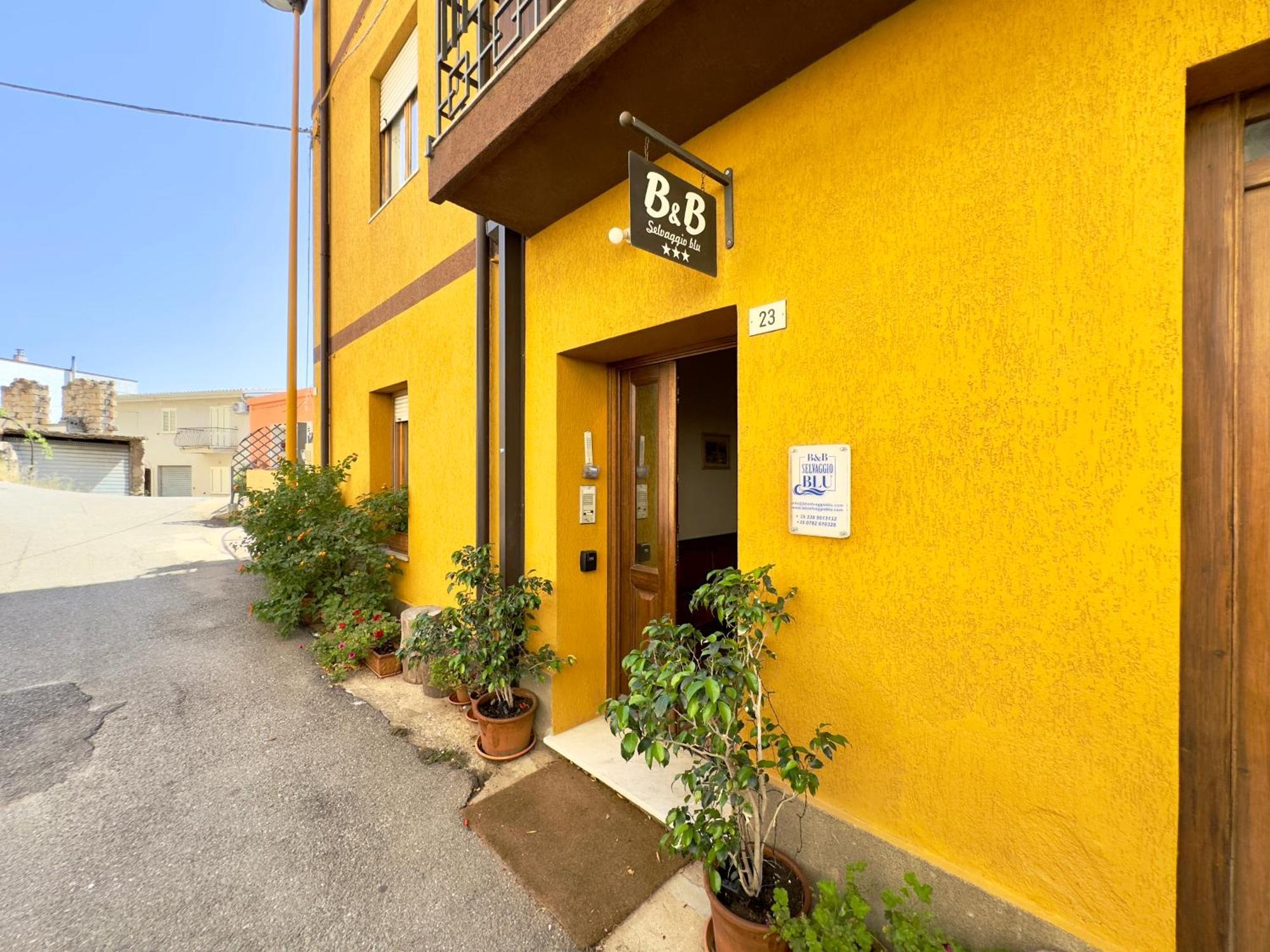 B&B Selvaggio Blu Baunei Exterior photo